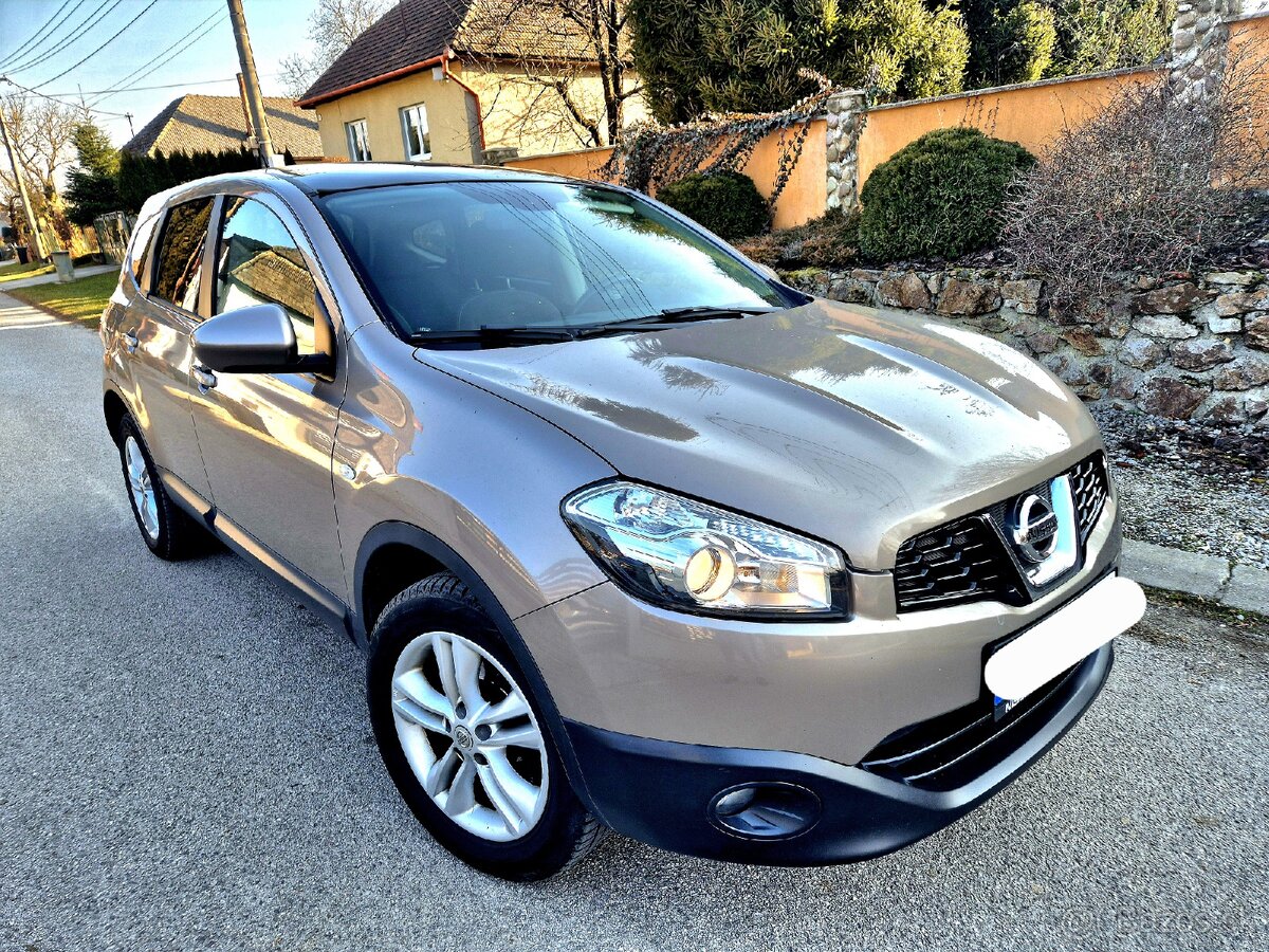 Nissan Qashqai +2 benzin 1.6.  7.miest