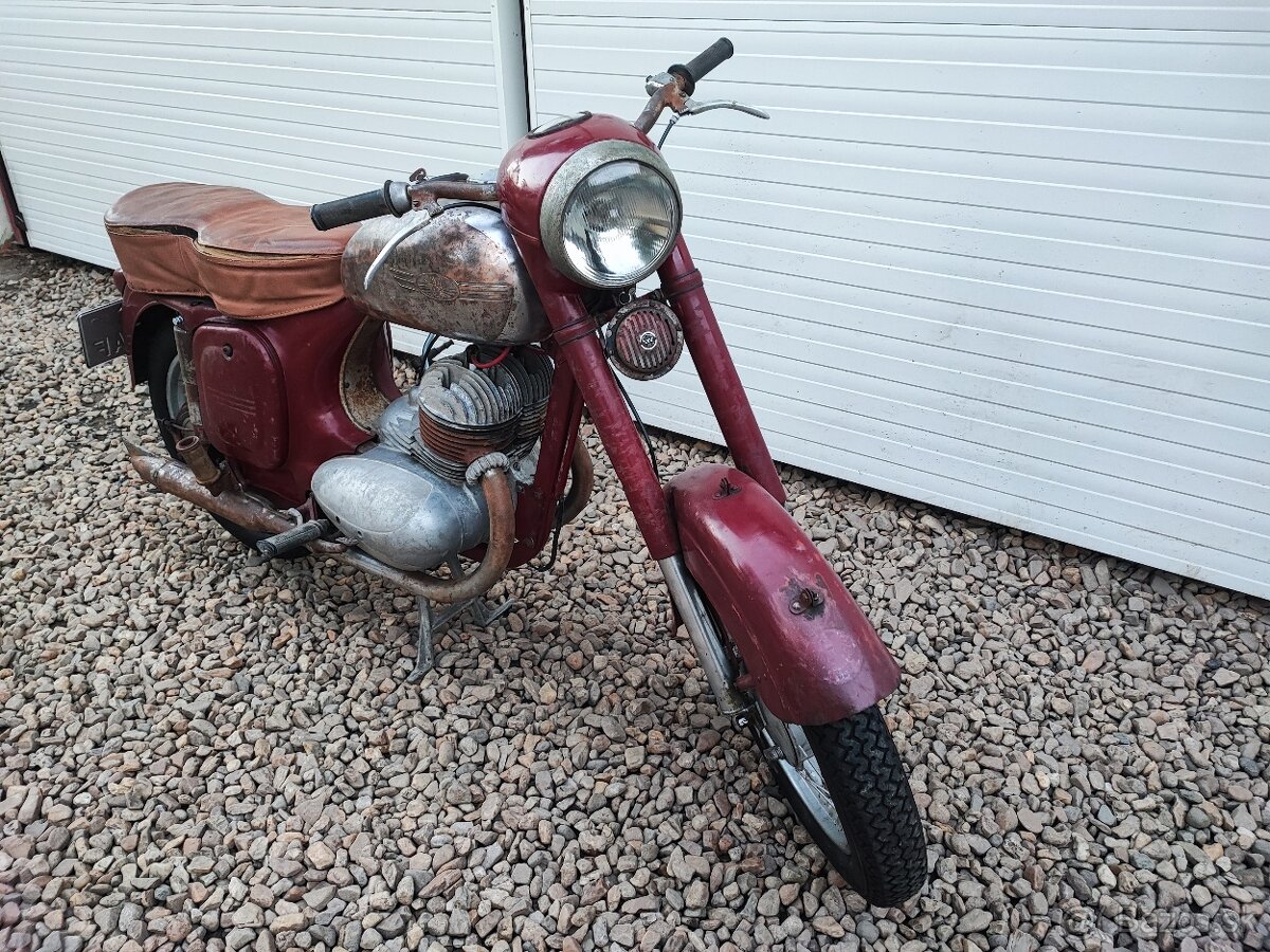 Jawa 350-354 polbubon