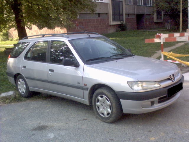 Rozpredám Peugeot 306