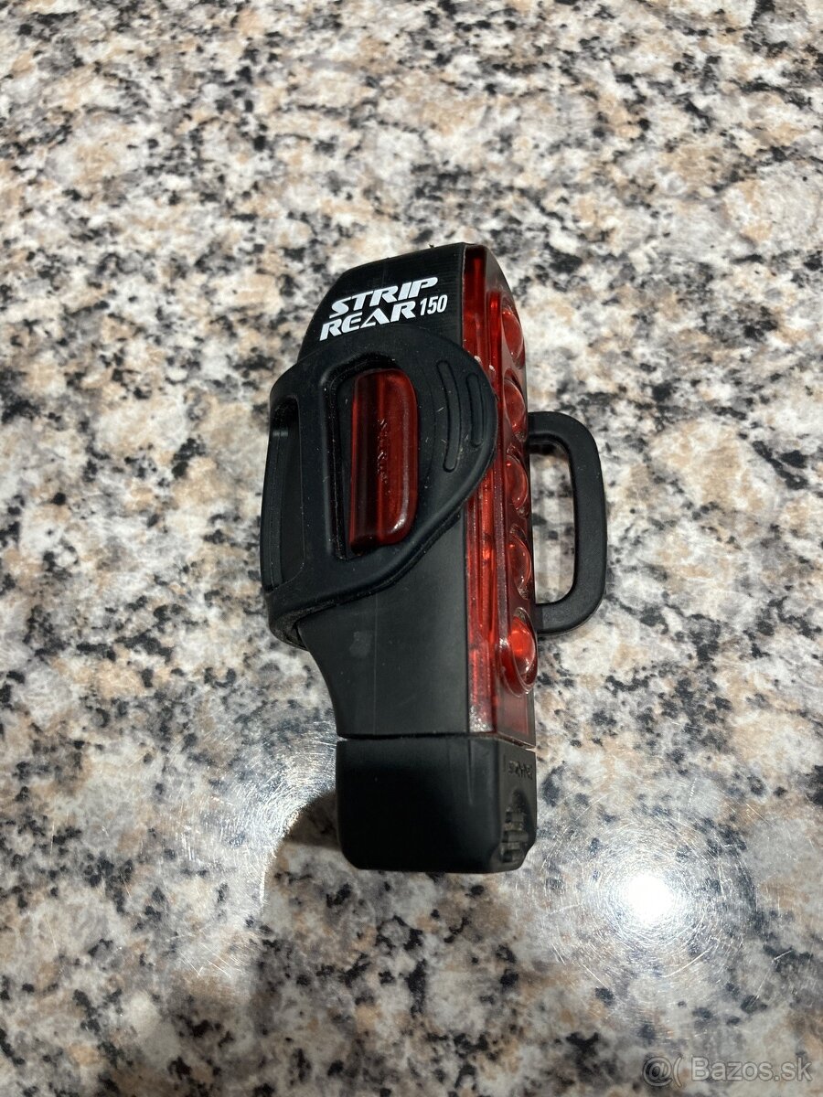 lezyne strip rear 150