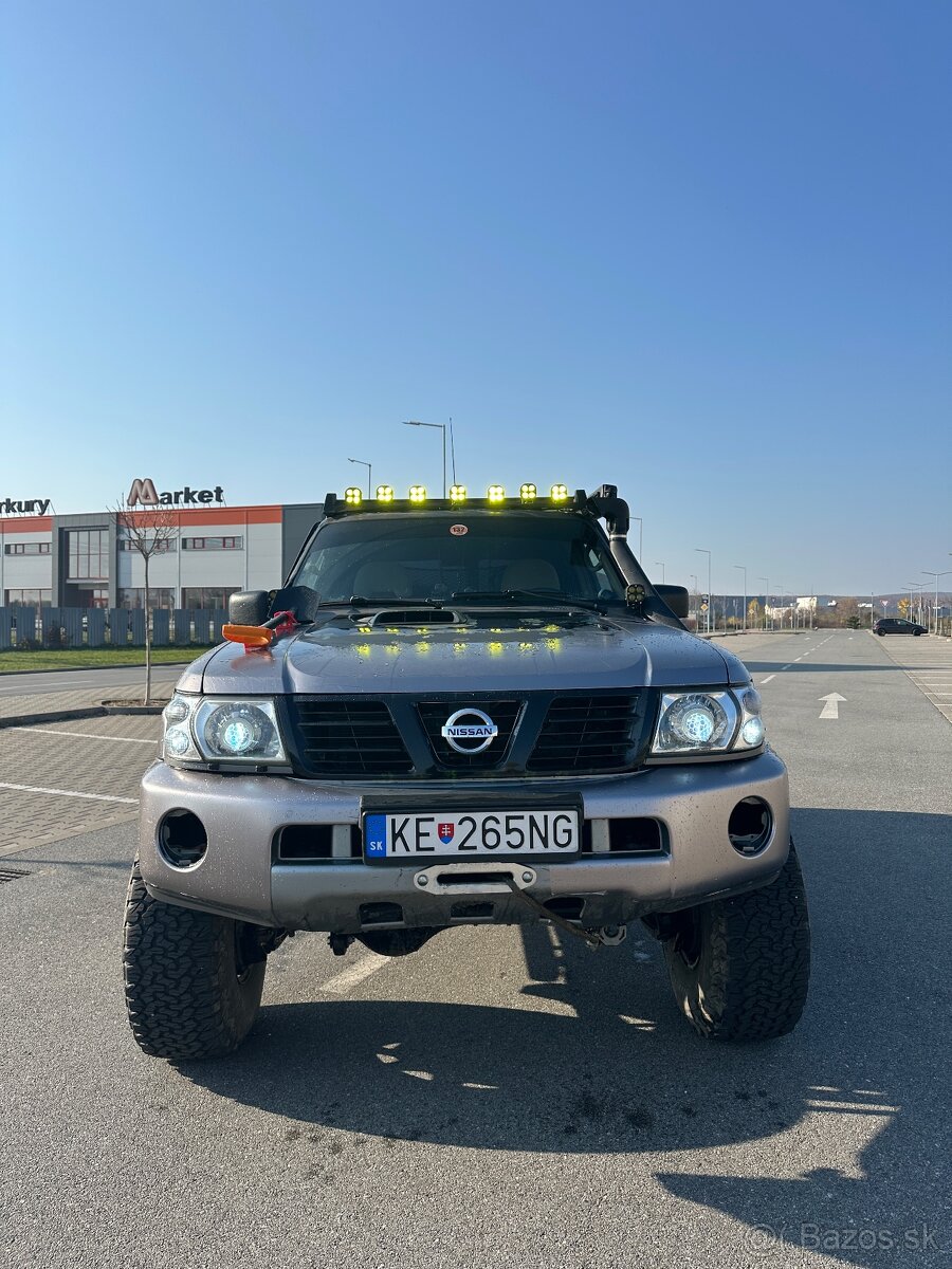 Nissan Patrol Y61 Wagon