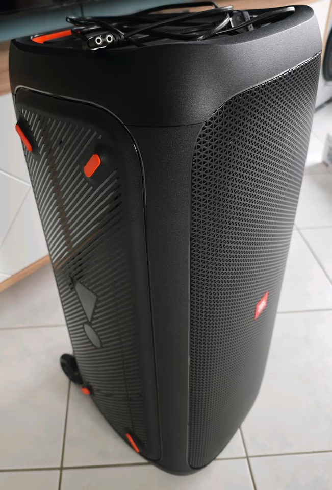 JBL 310 Pártybox