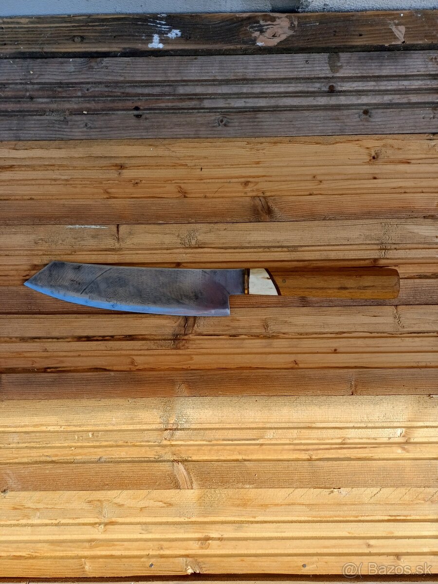 Ručne kovaný Japonský kuchynský nôž RoseDagger