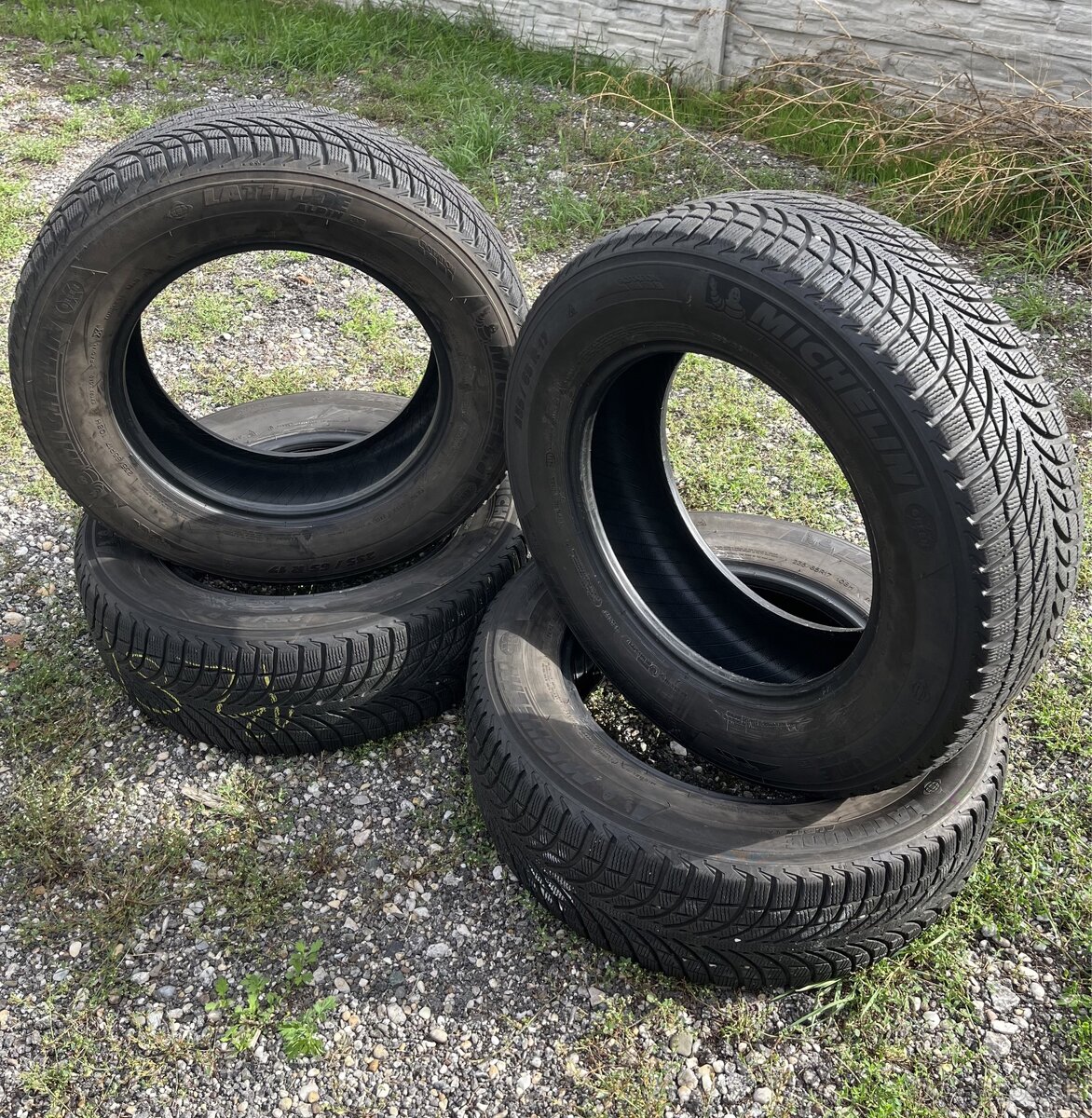 235/65 R17 Zimne Michelin Top stav