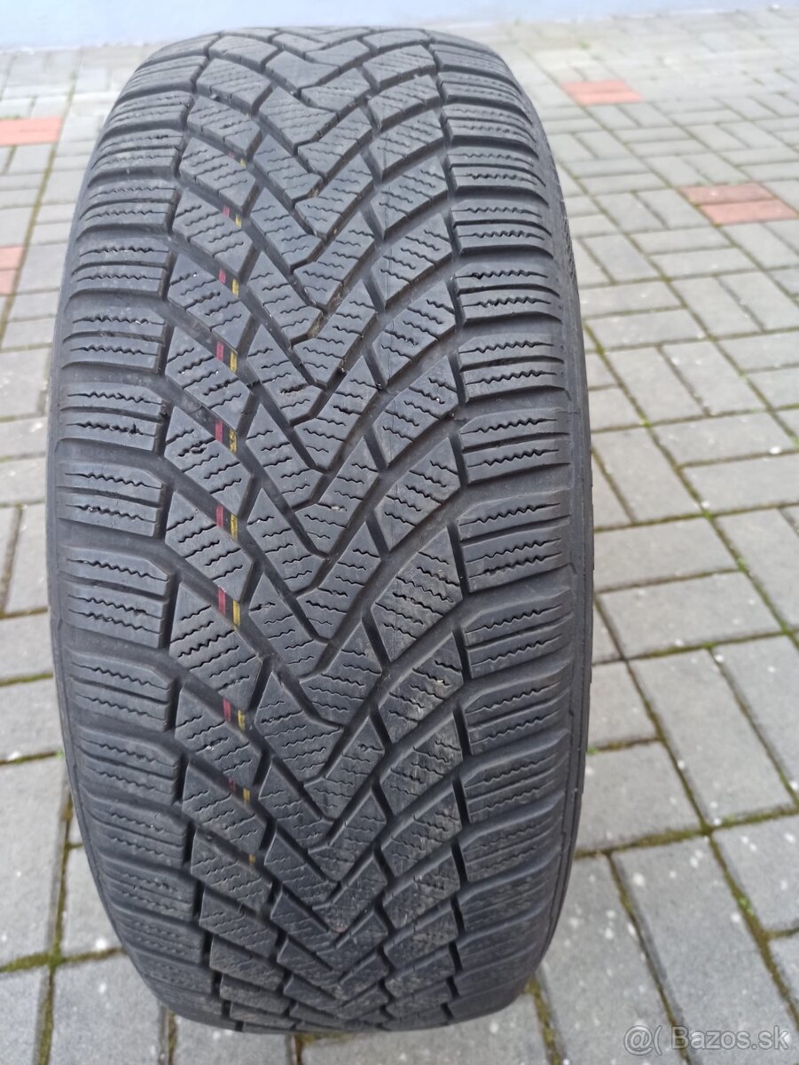 Continental ContiWinter Contact 215/55 R16