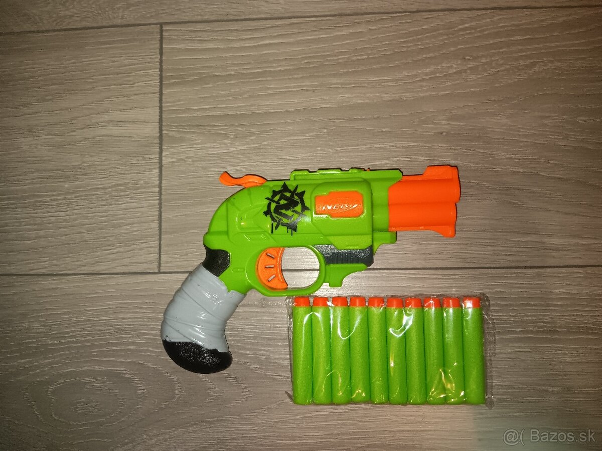 Nerf zombie doublestrike + 10 nábojů_TOP stav