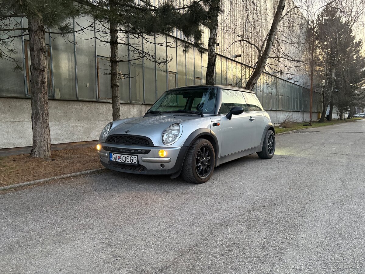 Mini Cooper r50 1.6 85kw 2002