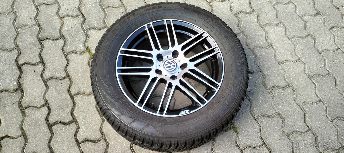 Zimné pneu na hl.diskoch VW 215/60R16