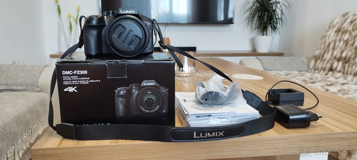 Panasonic Lumix DMC-FZ300