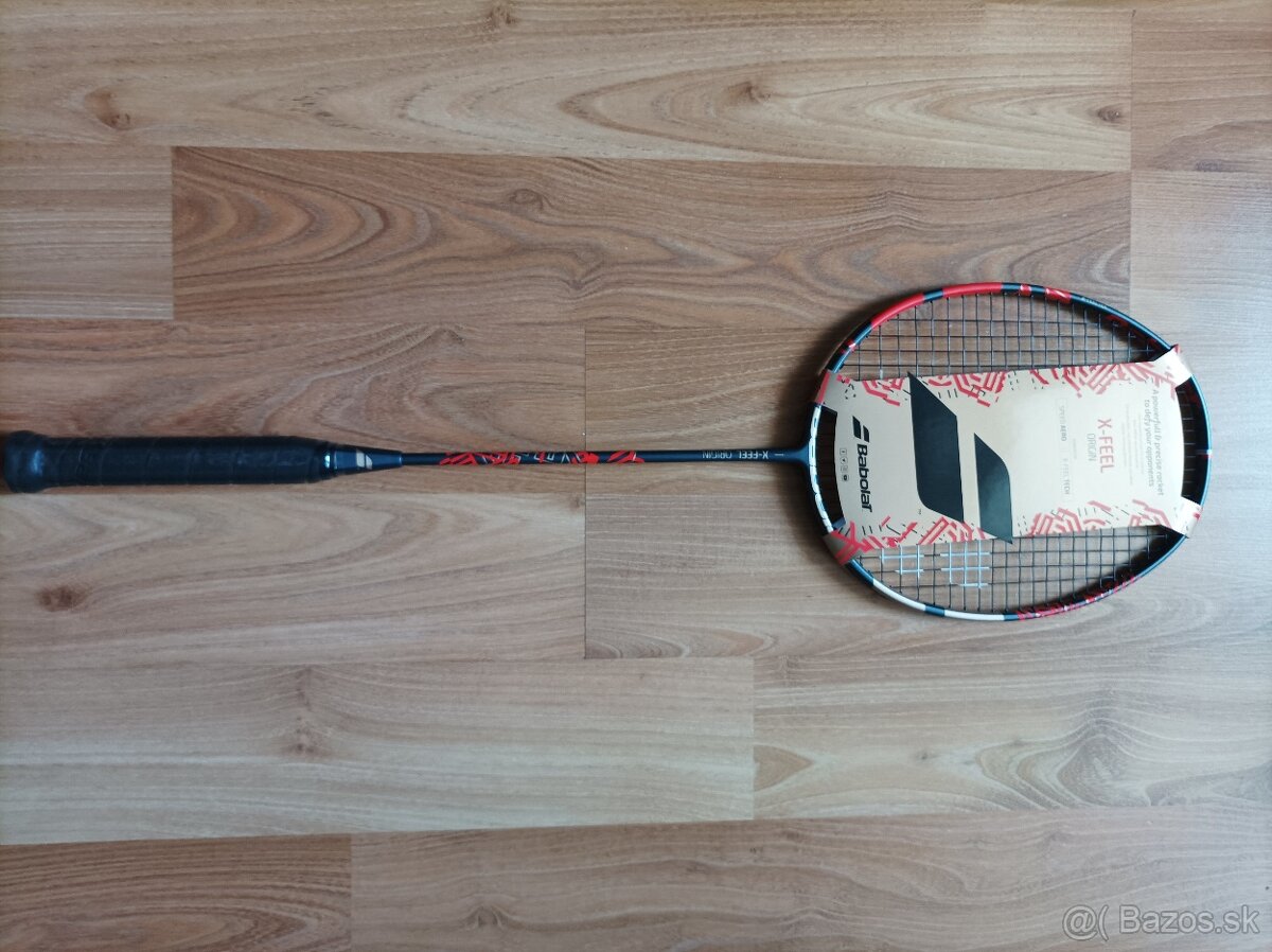 Badmintonová raketa BABOLAT X-FEEL ORIGIN.