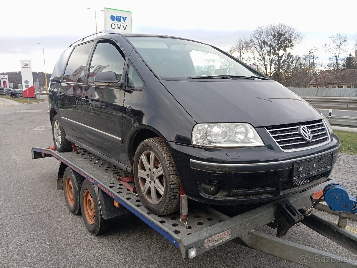 Predám 2 ks Volkswagen Sharan 1.9 TDI 85kw 7miestne