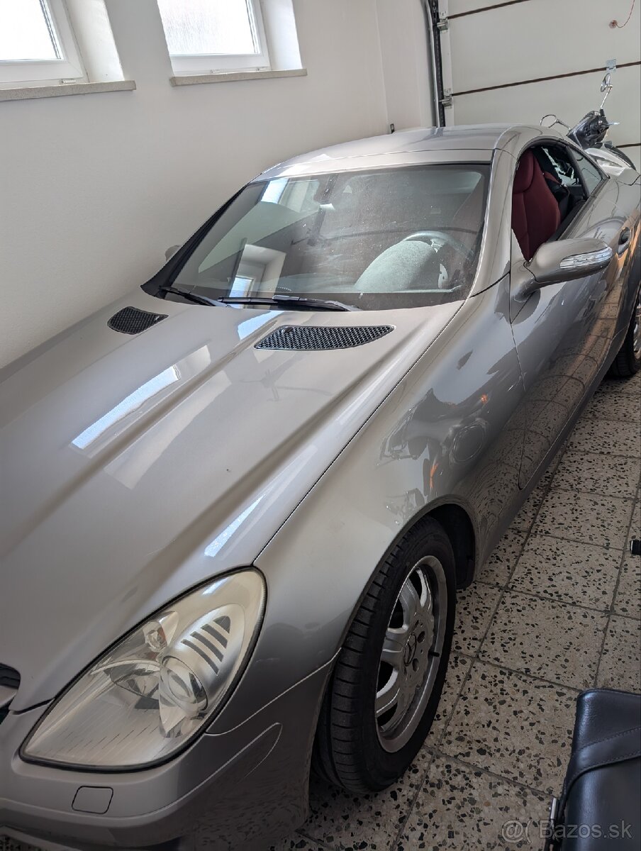 Predám Mercedes SLK 200