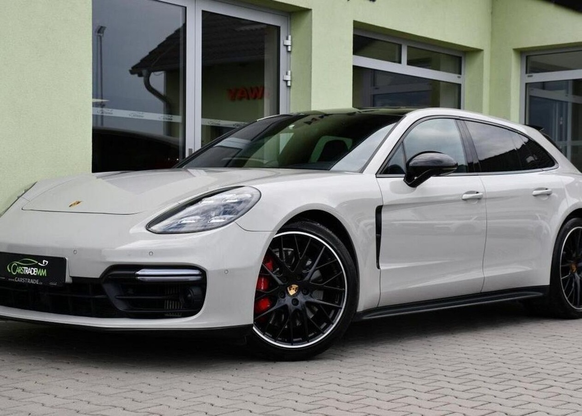 Porsche Panamera GTS 4.0 V8 338kW HUD PANO BURM 338 kw