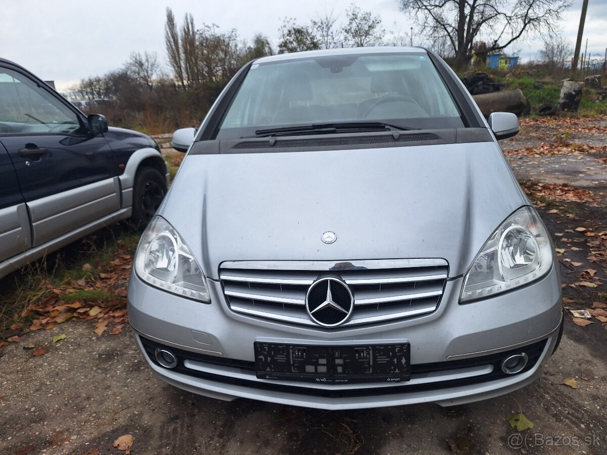 MERCEDES A 180CDI 2.0 DIESEL MANUÁL