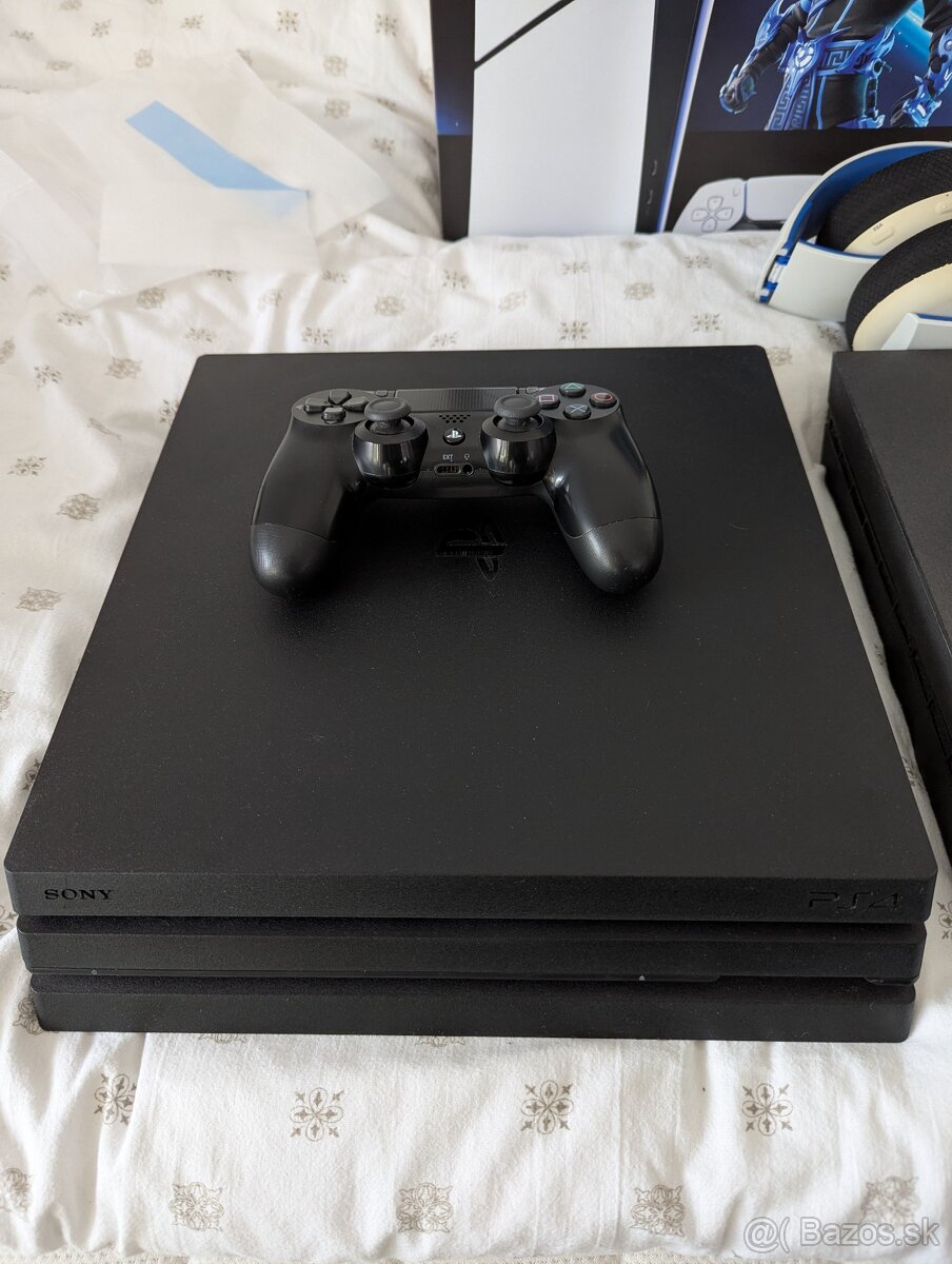 Playstation 4 PRO (1TB)