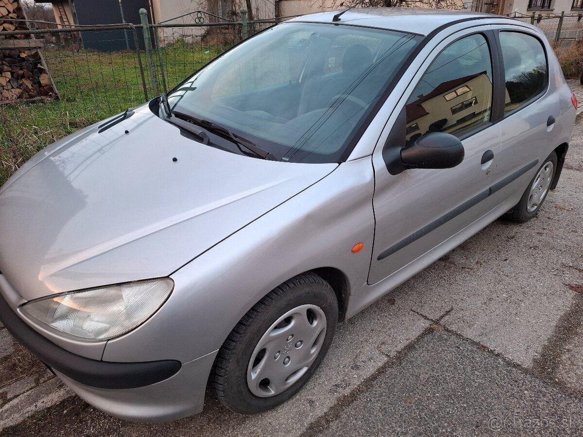 Peugeot 206