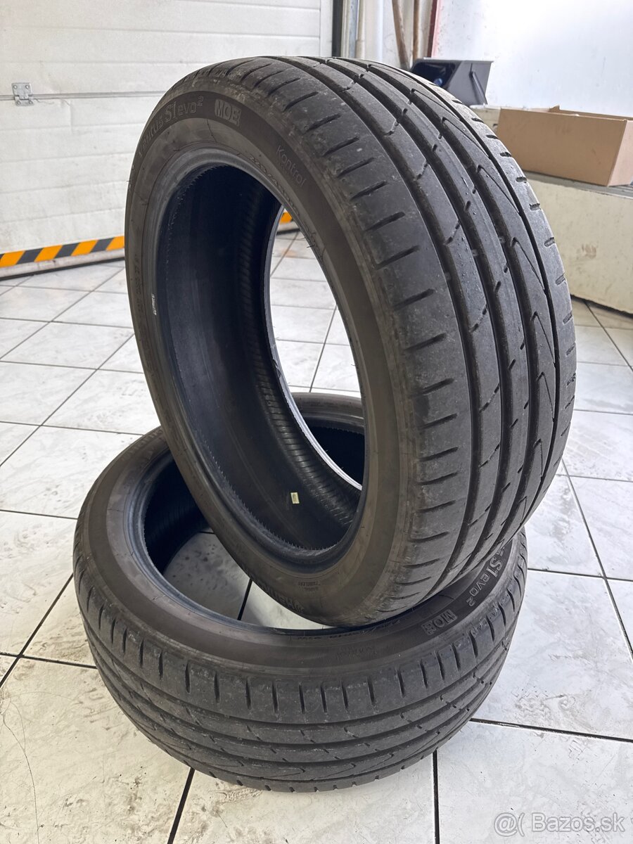 Predám letné 2ks 225/45 R18 HANKOOK