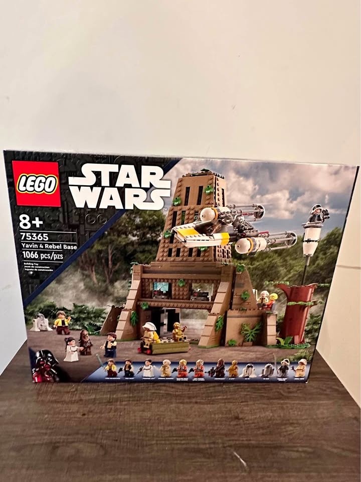 LEGO® Star War 75365 Základna povstalců na Yavinu 4