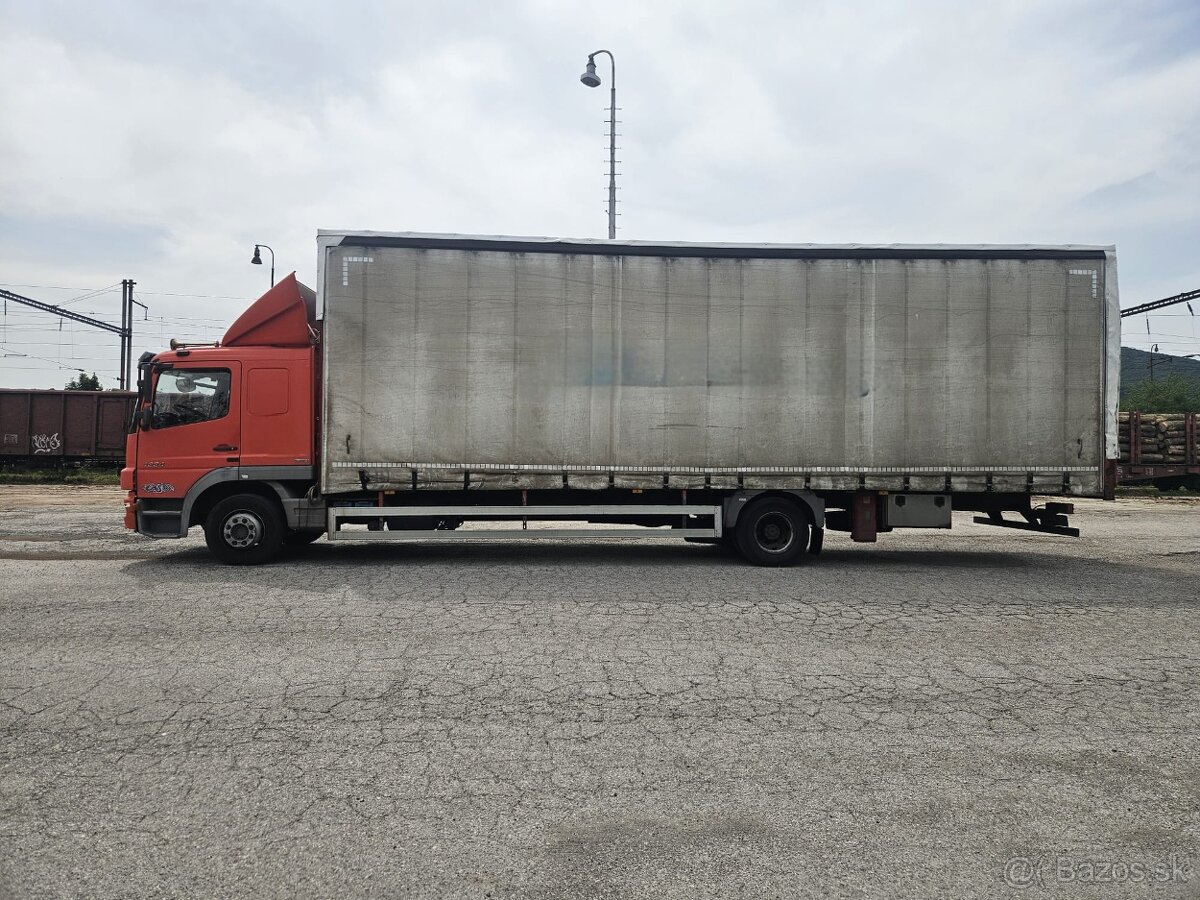 Plachtovy valnik Mercedes Atego 1224 2008