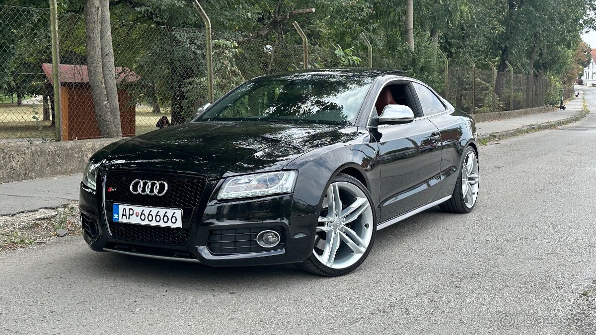 AUDI S5 4.2FSI V8 Quattro Tiptronic Coupe