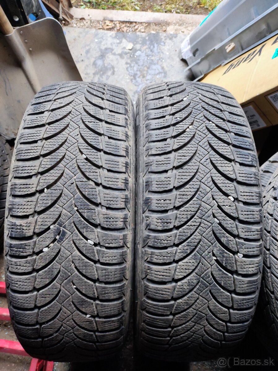 205/60 R16 zimne 2  kusy