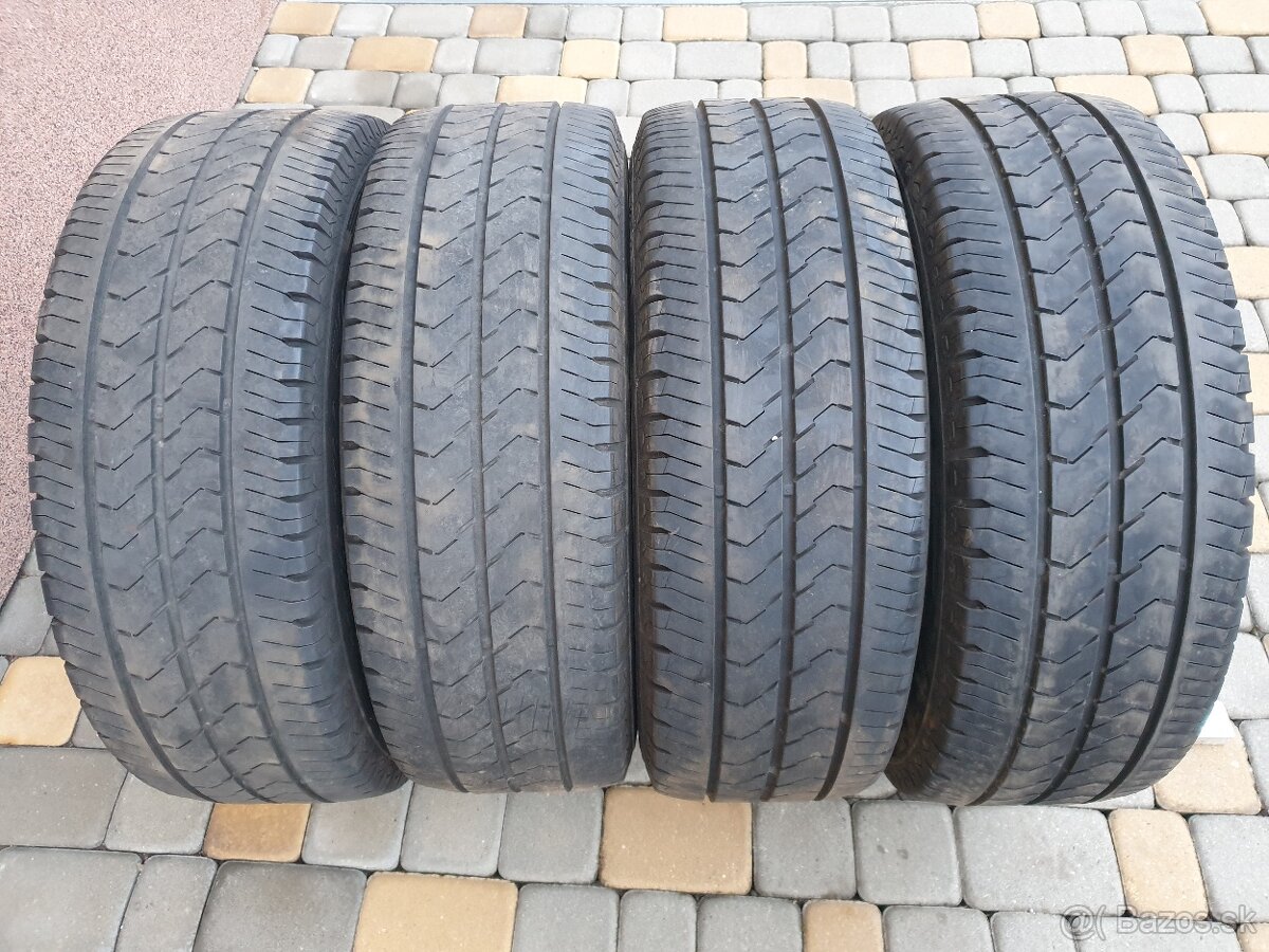 235/65R16 C 121/119R letné pneumatiky