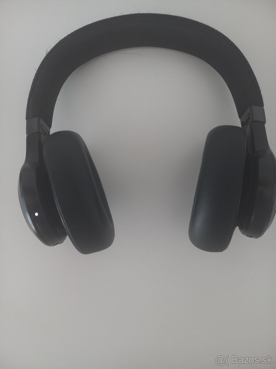 JBL Live 660NC čierne