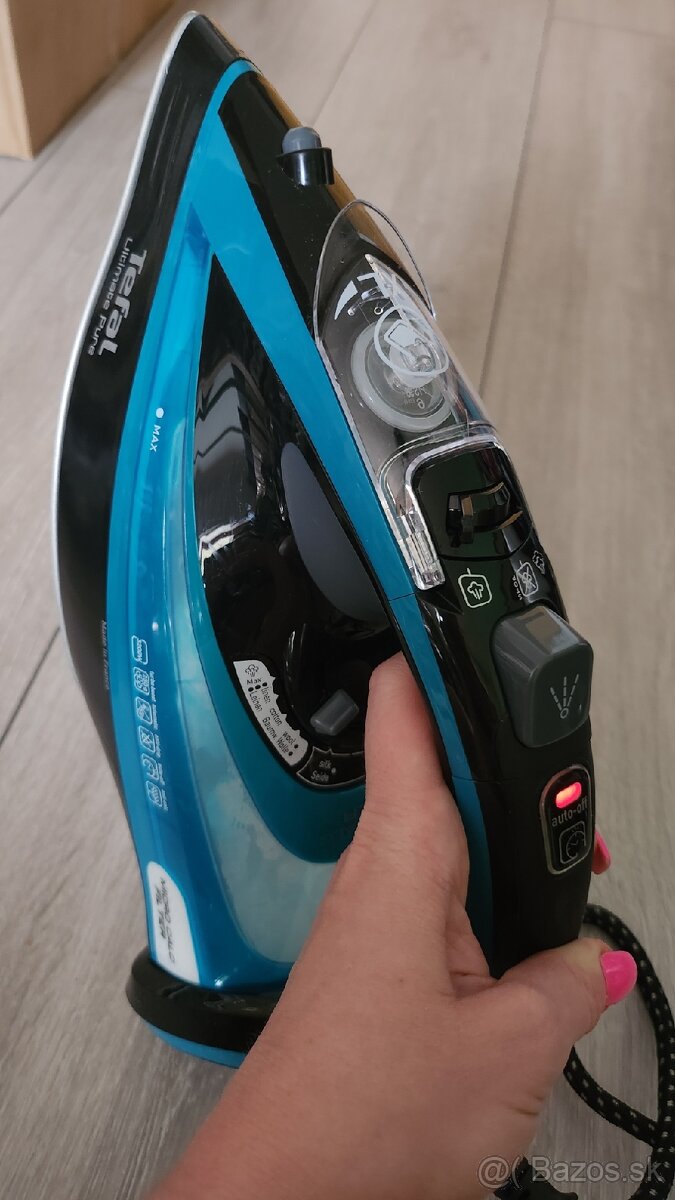 Žehlička Tefal 3200W,model FV9844EO