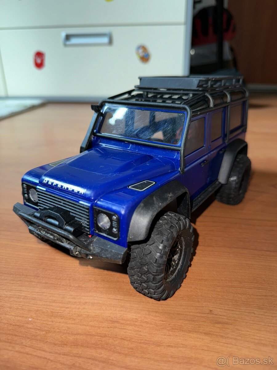 TRAXXAS TRX-4M LAND ROVER DEFENDER 1:18 RTR MODRÝ