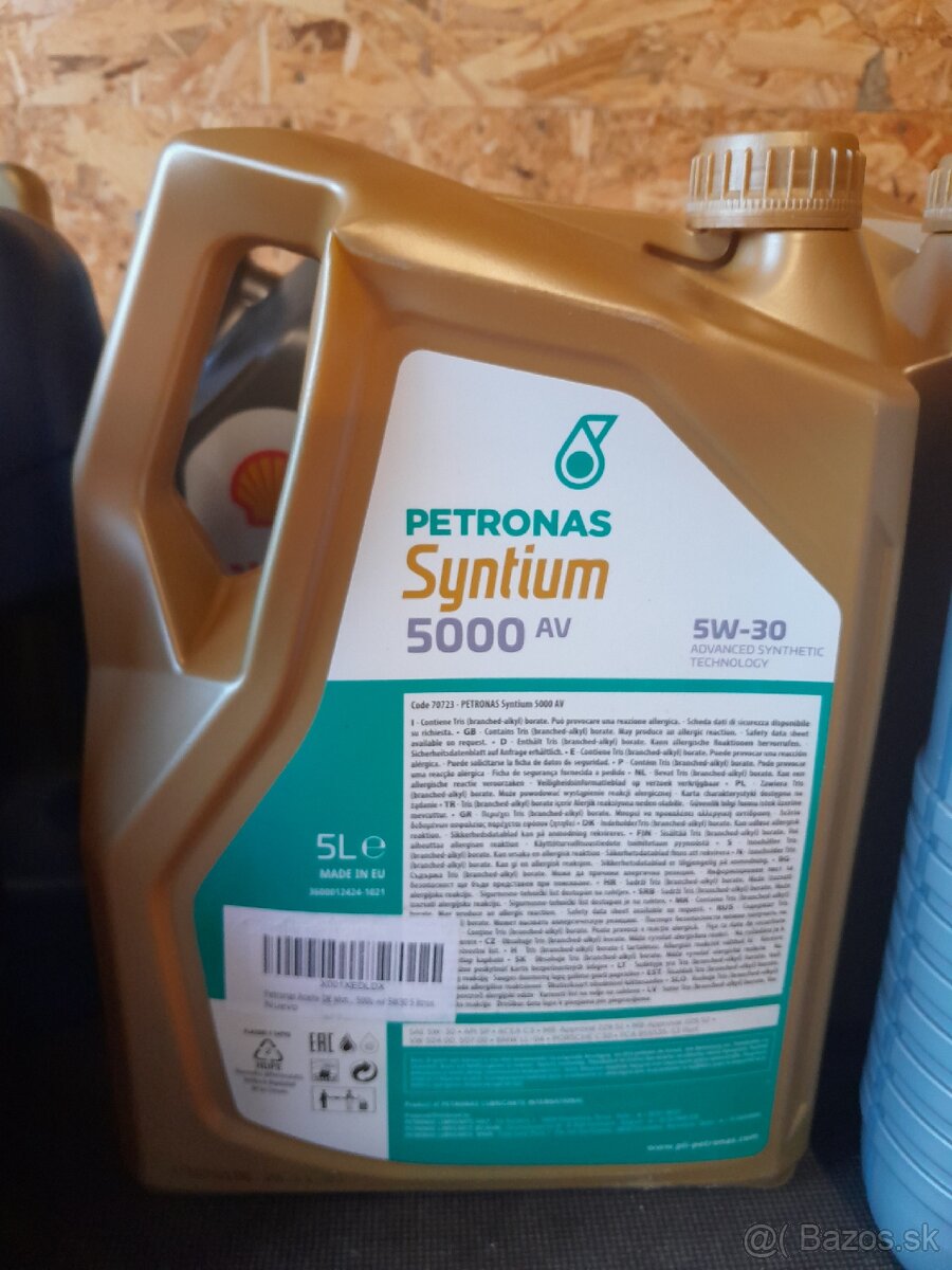 Motorovy olej Petronas Syntium 5000 AV 5W30 5L (5W-30)