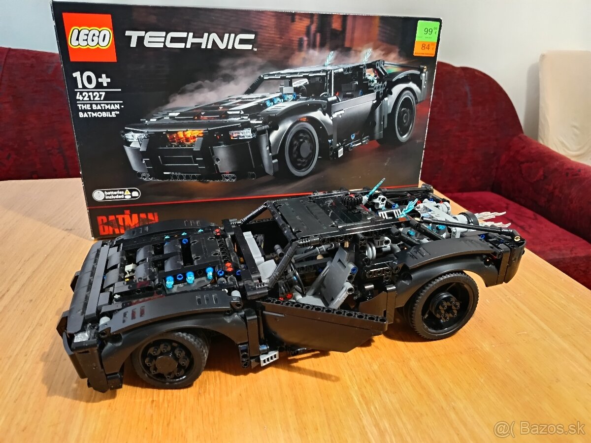 LEGO BATMAN – BATMOBIL (42127)