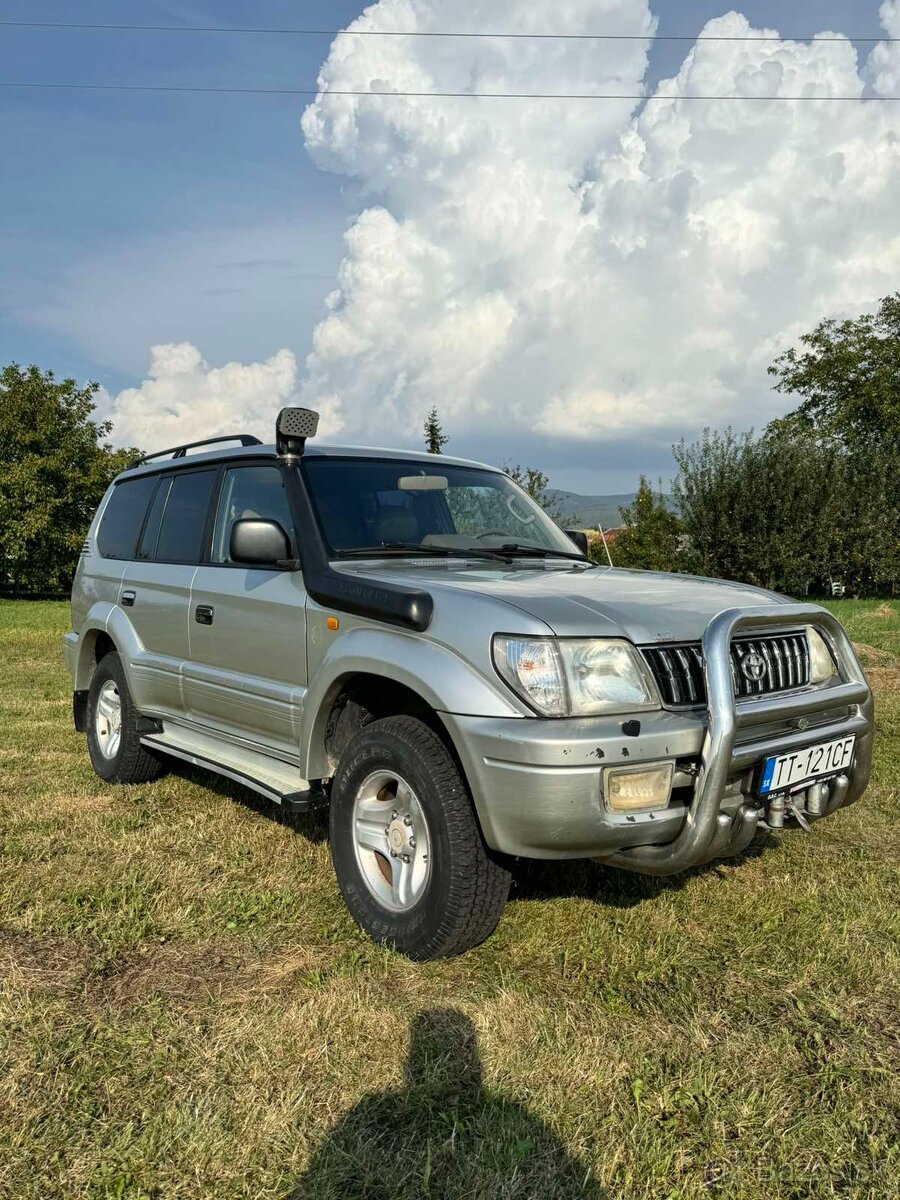 Toyota Land cruiser 90