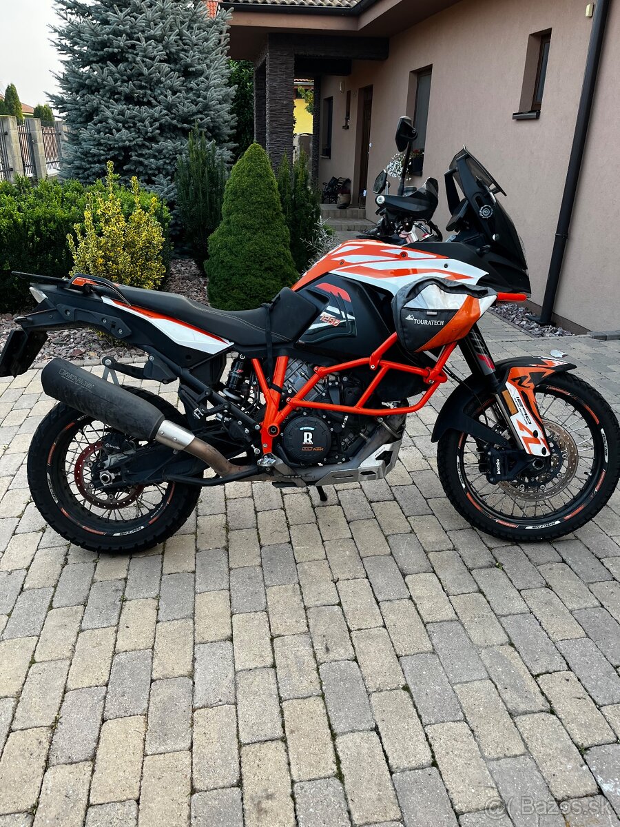 KTM Adventure 1290R