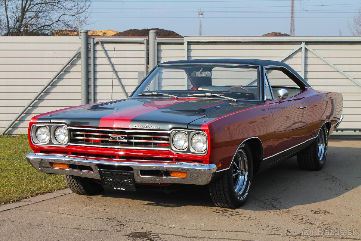 1969 Plymouth GTX 440 V8 - muscle car