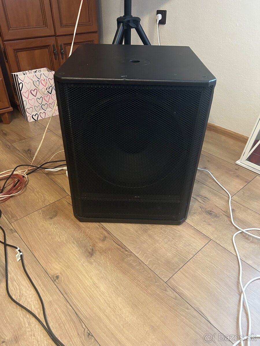 Subwoofer