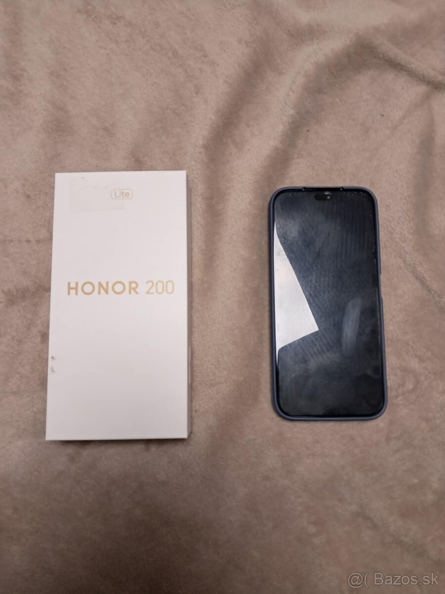 Honor 200