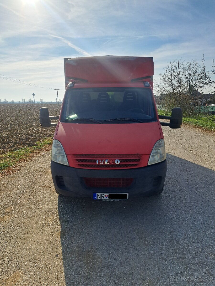 IVECO DAILY 35S12 plachtová nadstavba