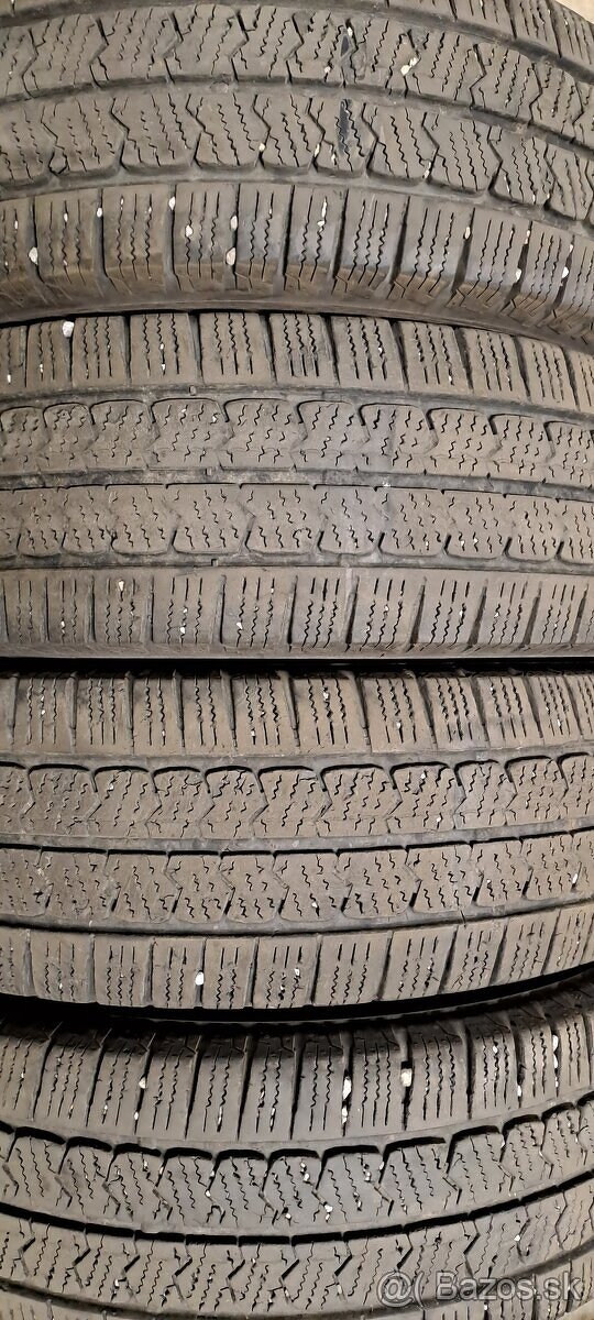 Predám 4ks jazdené zimné 215/75r16C Matador na dodávku