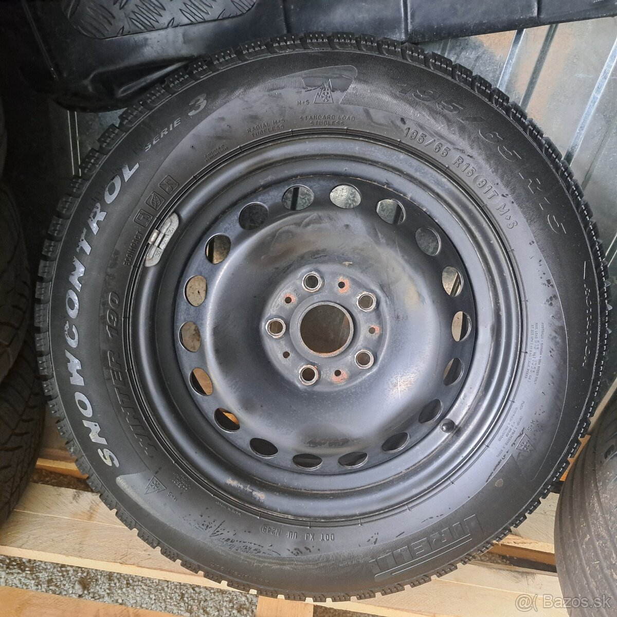 Zimné pneumatiky Pirelli 195/64/R15