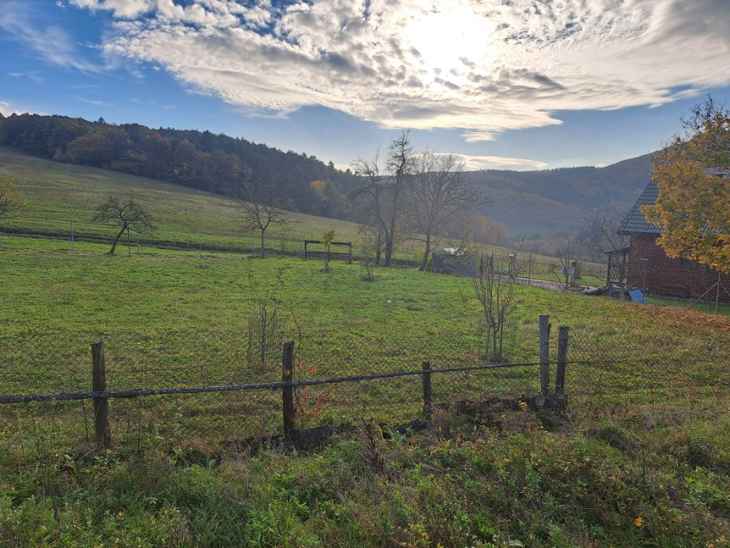 Exkluzívne ponúkame stavebný pozemok, Slavnica-Tlstá Hora