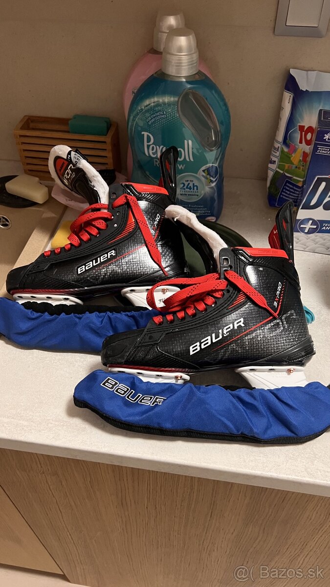 BAUER KORCULE Vapor 3x PRO SR 6 fit 2