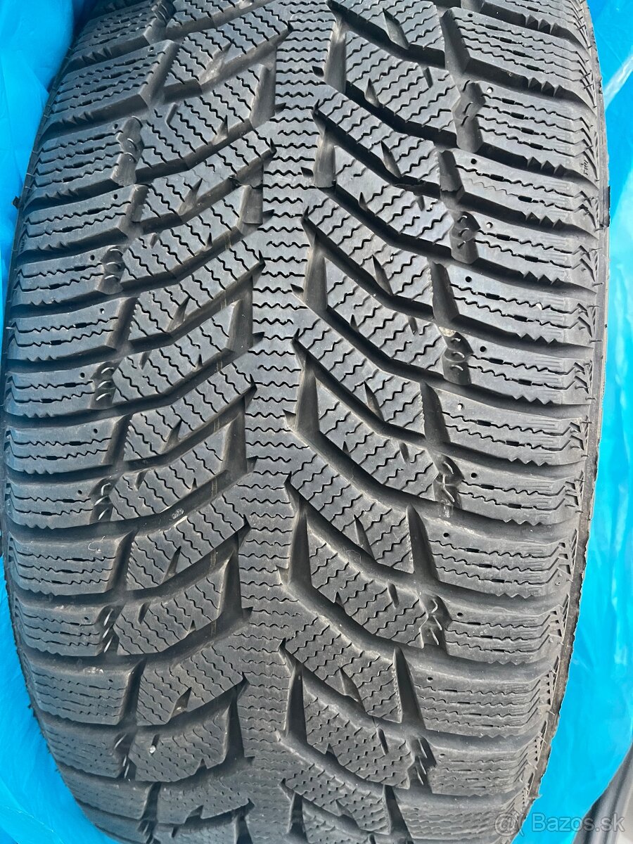 Zimne gumy 225 50 R17