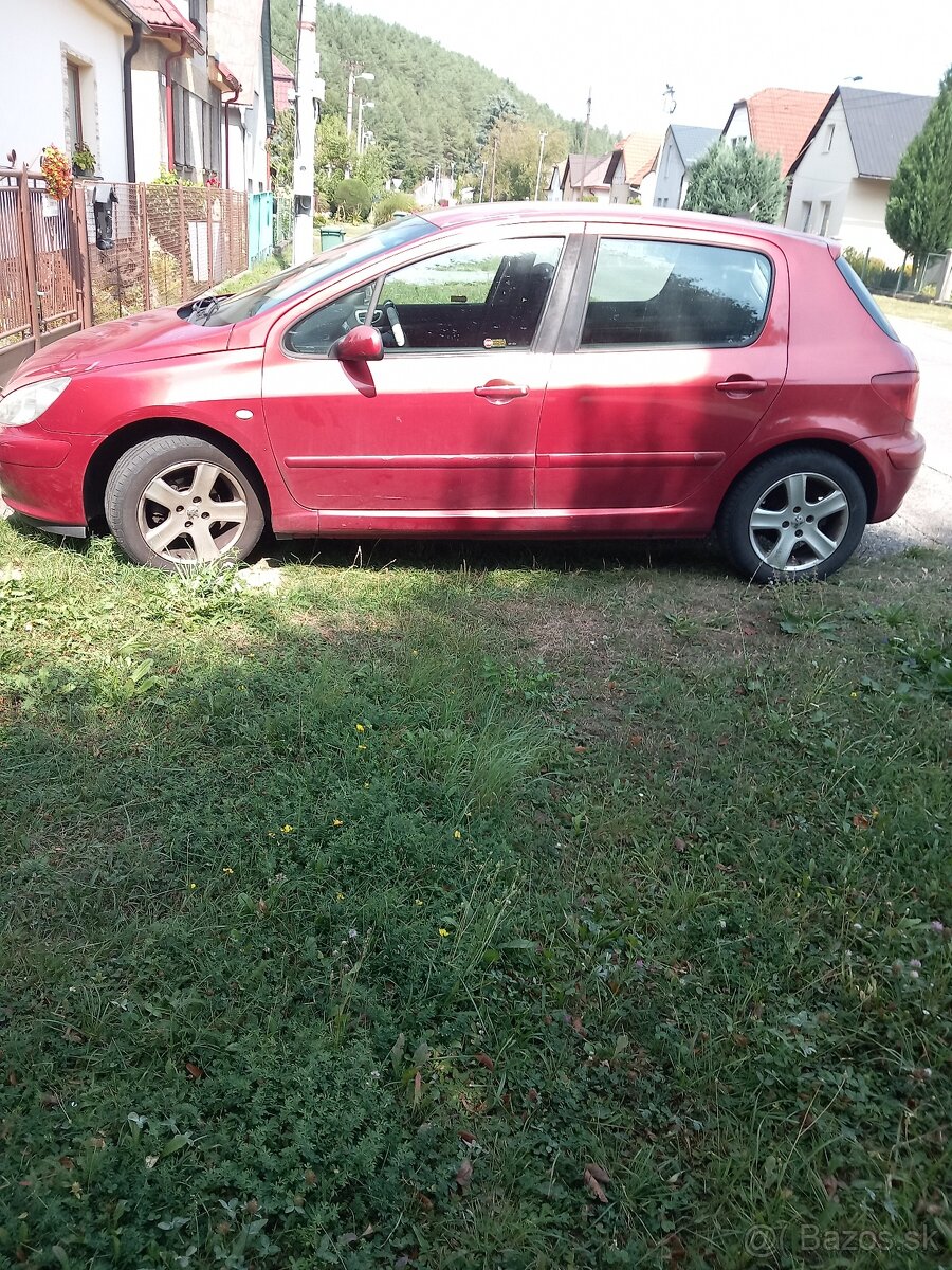 Peugeot 307 2.0,66 kw