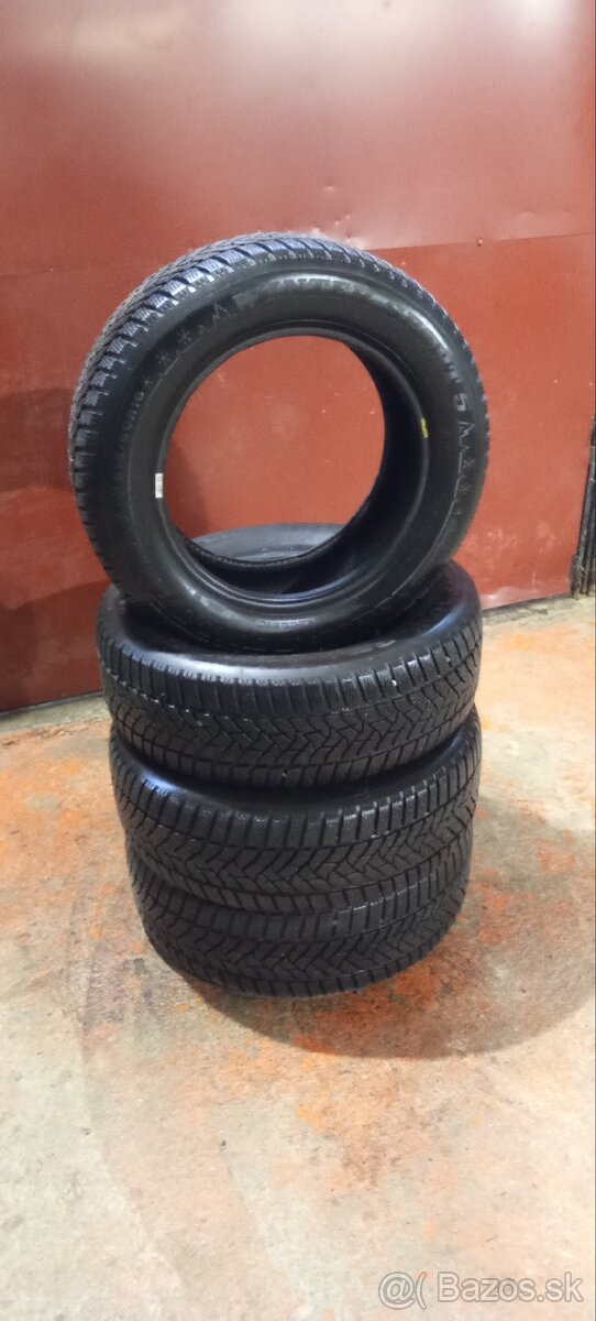 Zimné pneu 215/60r 16