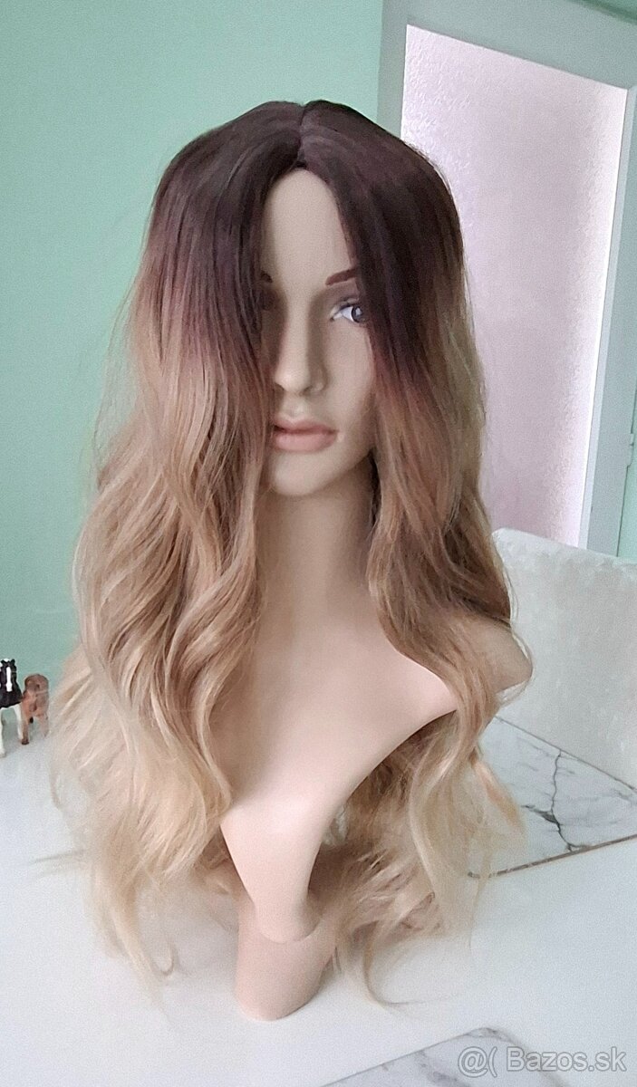 Blond ombre kučeravá parochňa