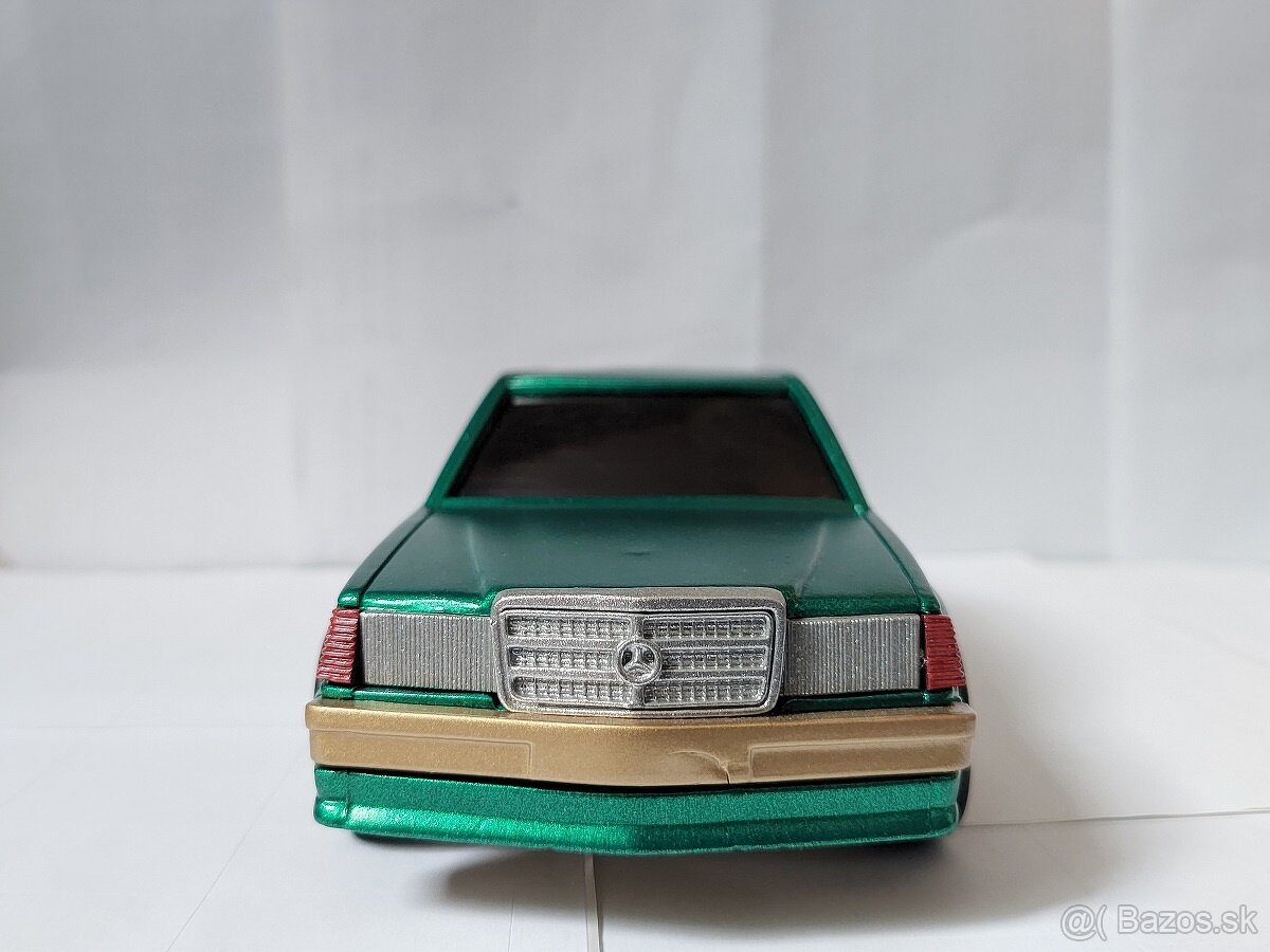 1:18 Mercedes-Benz 190E W201