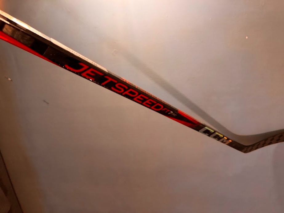 HOKEJKA CCM JETSPEED FT7 PRO  ZAHNUTÍ P29 TVRDOST 50/40