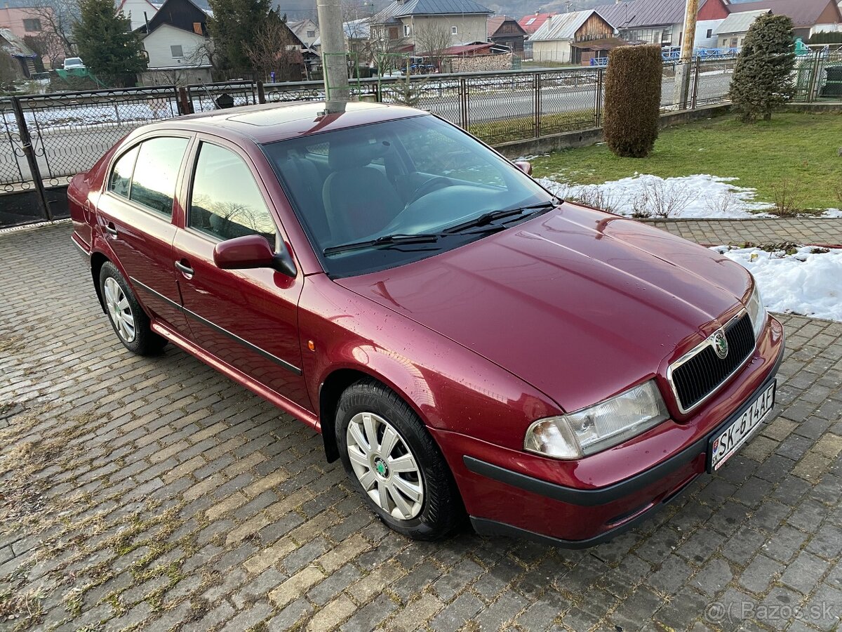 Škoda Octavia 1.8 20V SLX (1997)