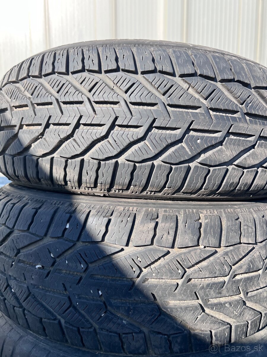 215/55r16 zimne