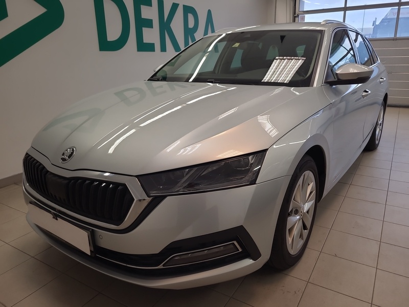 Octavia Combi Style Plus 2.0 TDI DSG, 1. Majiteľ,SK,DPH